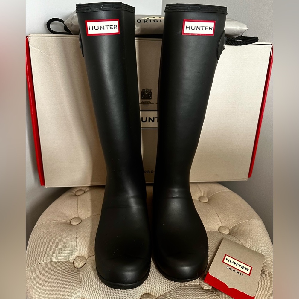 Authentic HUNTER Women's Tour Tall Rain Boots
